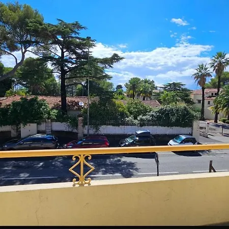 L'etoile A Deux Pas De La شقة *